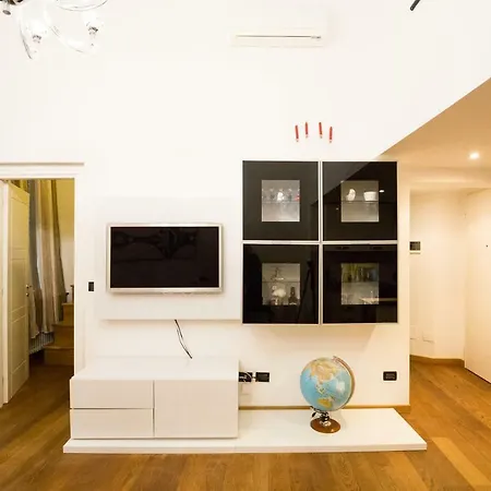 Apartament Triangolo D'oro Genua