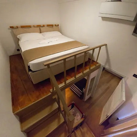 Triangolo D'oro Apartment Genoa