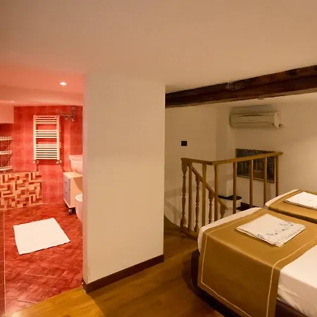 Triangolo D'oro Janov