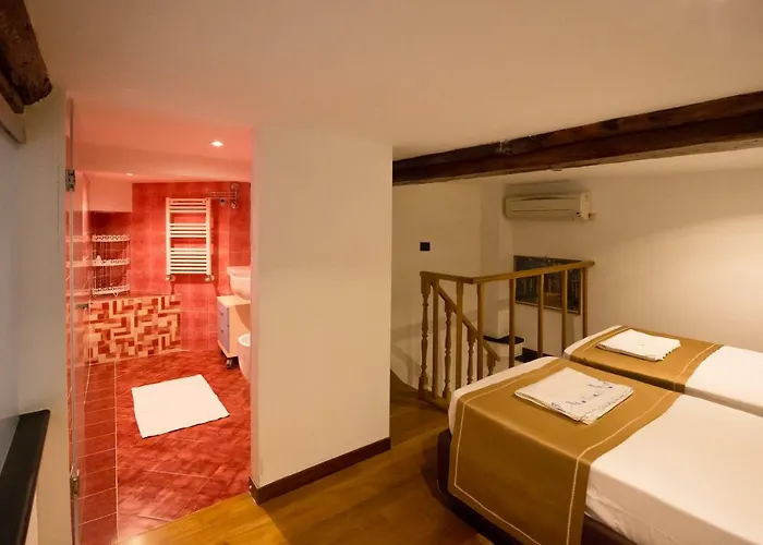 Triangolo D'oro Janov